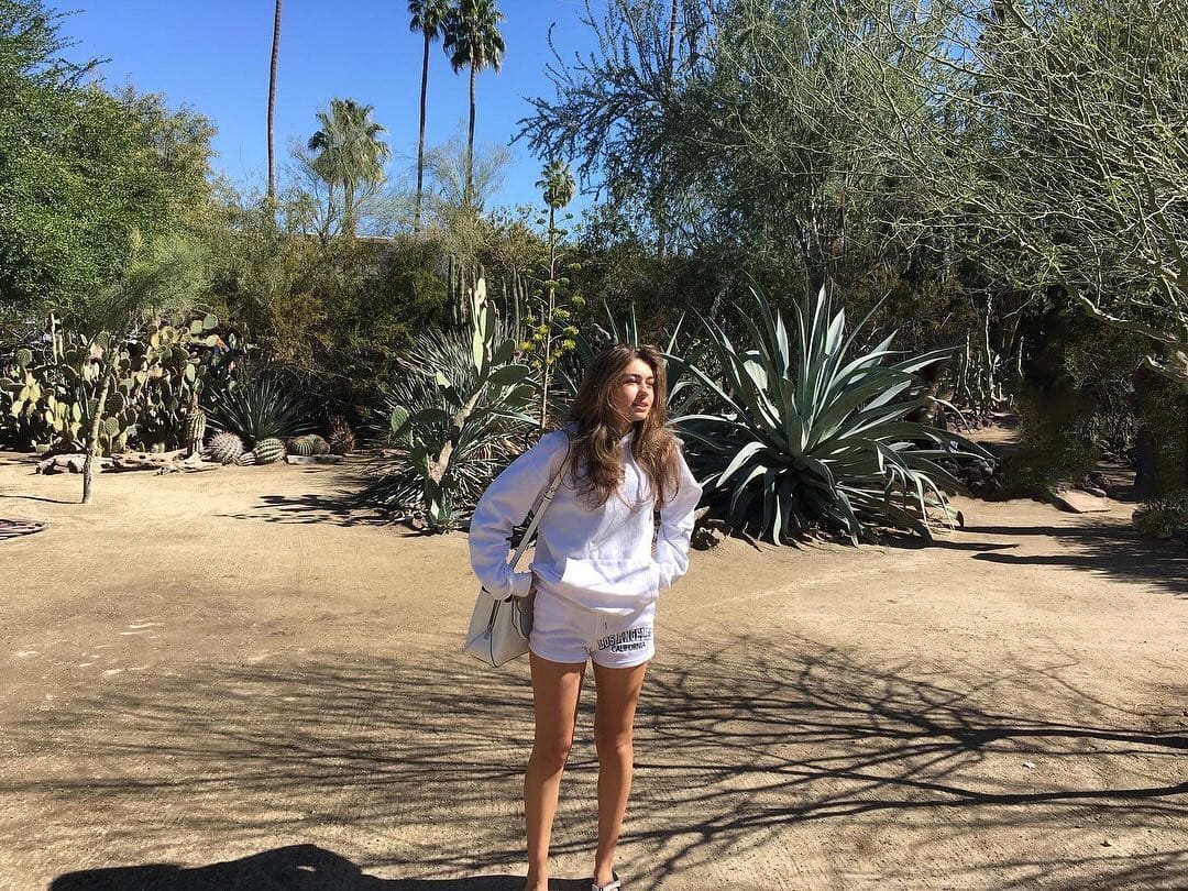 Post 6 by Charlie ⭐️ on Instagram (carousel)