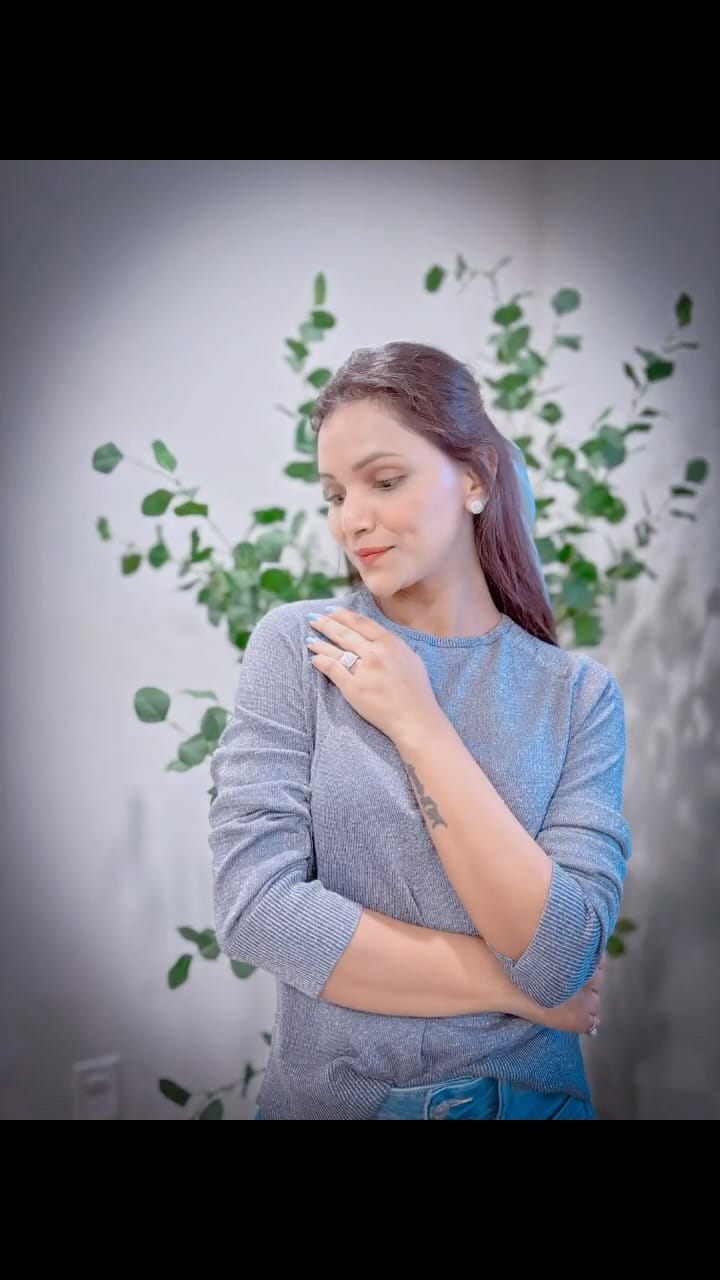 Post 8 by KALPANA on Instagram (video)