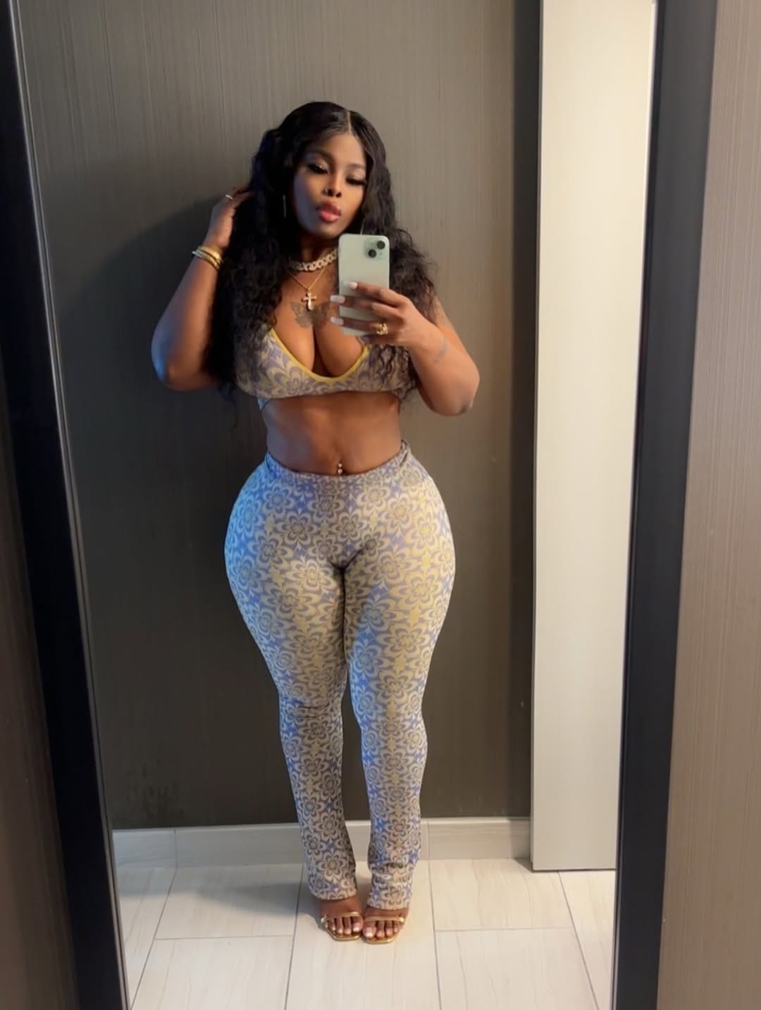 Post 4 by Tesha🦋 on Instagram (carousel)