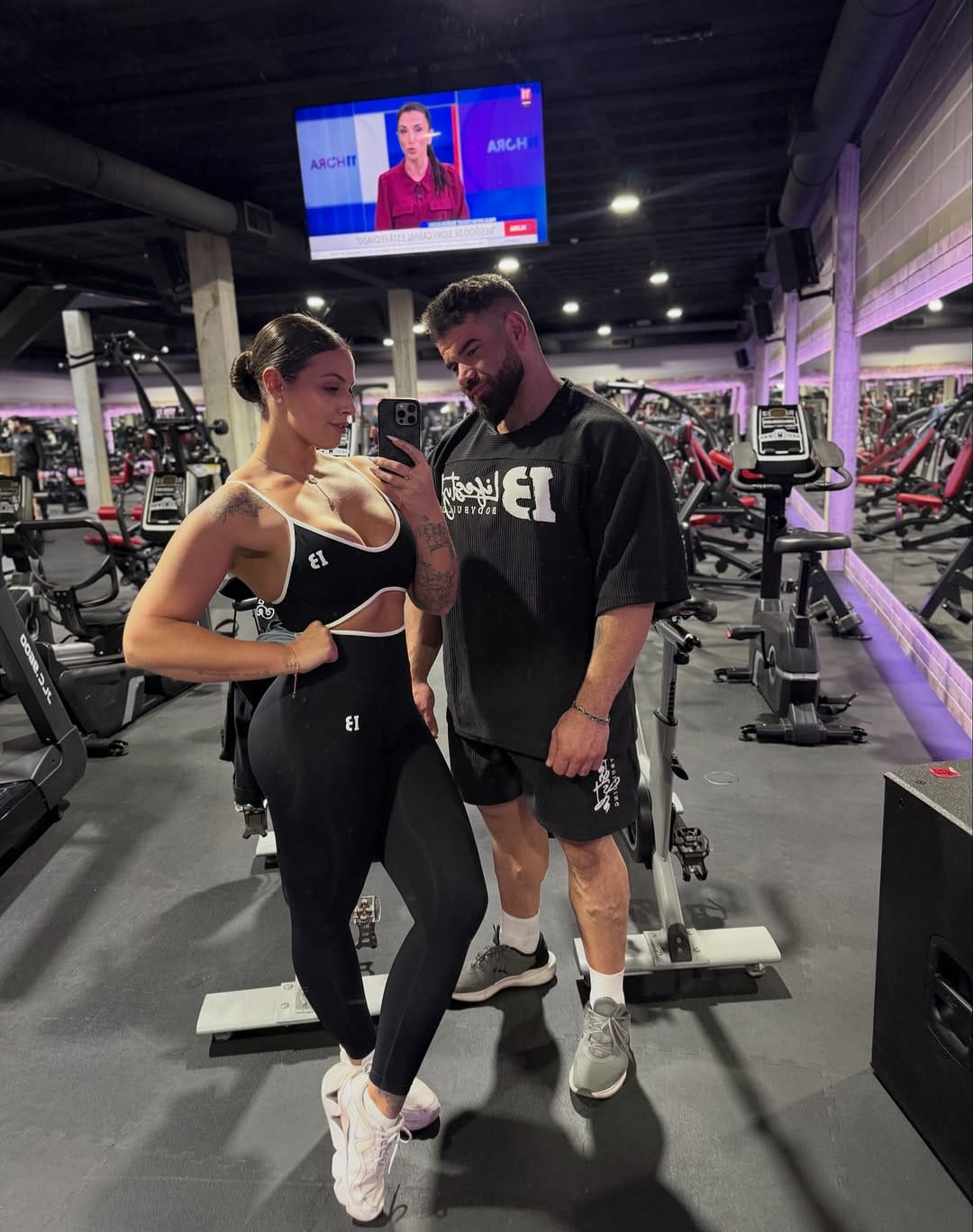 Post 1 by 𝔹𝕣𝕦𝕟𝕒𝕊𝕒𝕟𝕥𝕠𝕤 ♡ on Instagram (carousel)