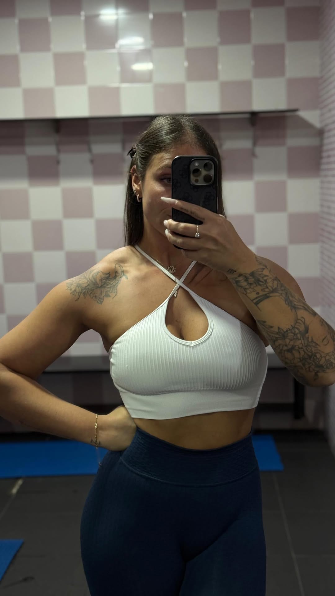 Post 7 by 𝔹𝕣𝕦𝕟𝕒𝕊𝕒𝕟𝕥𝕠𝕤 ♡ on Instagram (video)