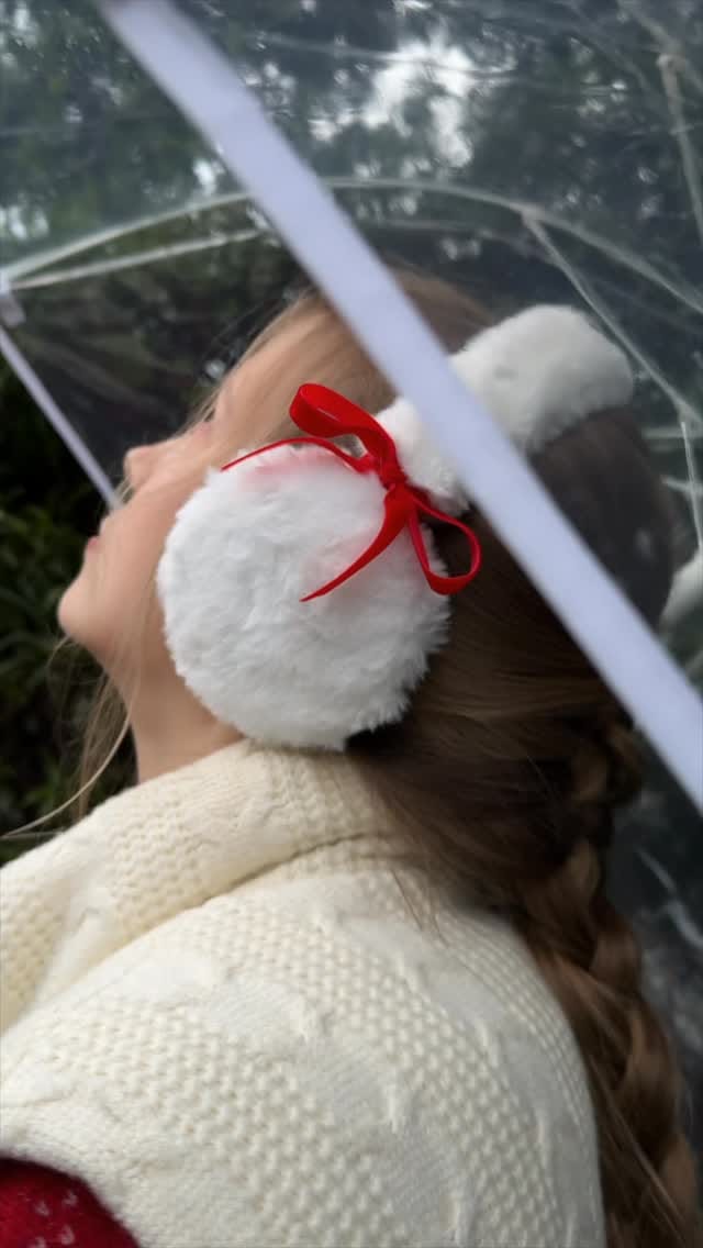 Post 8 by Albina’s cozy corner✨ on Instagram (video)