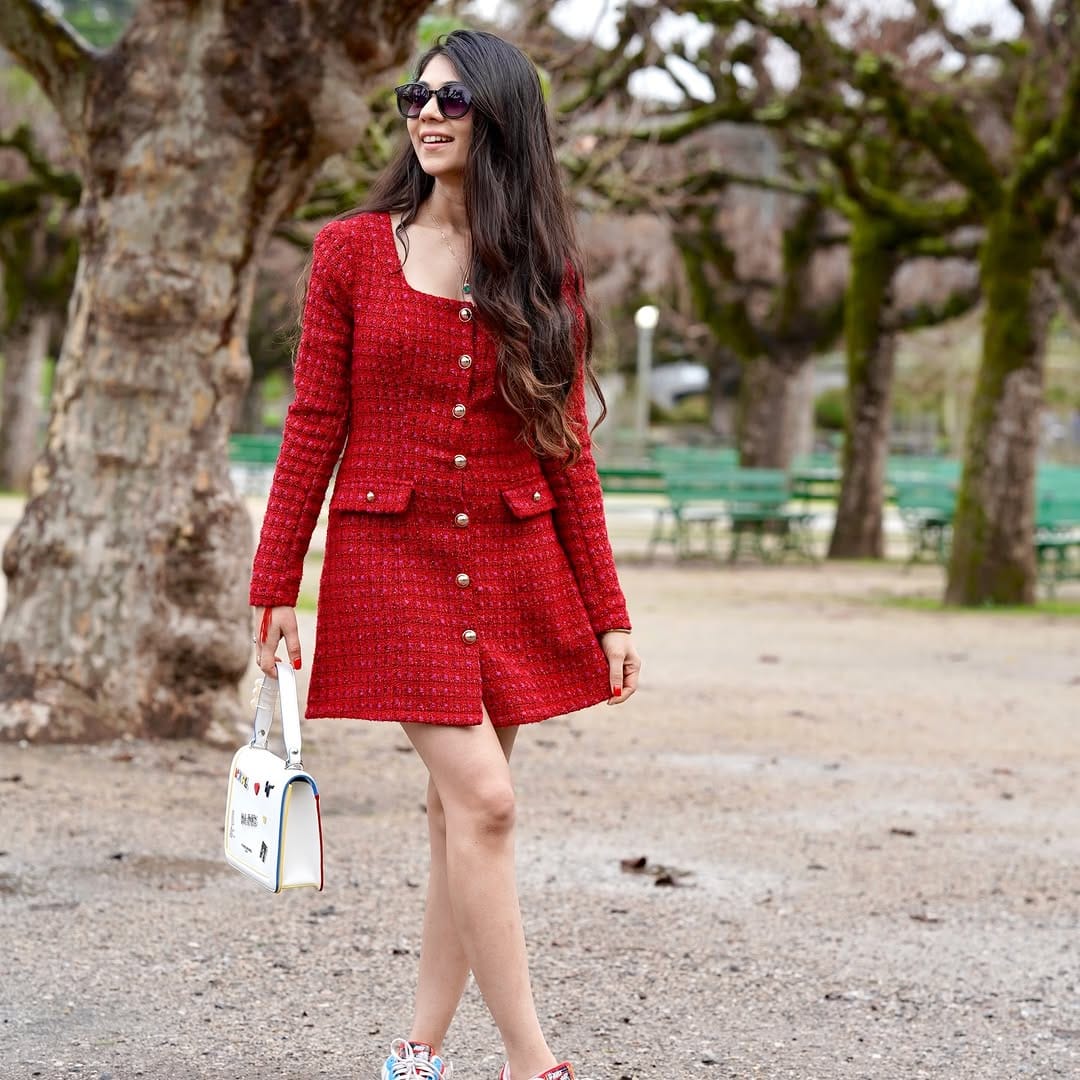 Post 4 by Shruti Runwal on Instagram (carousel)