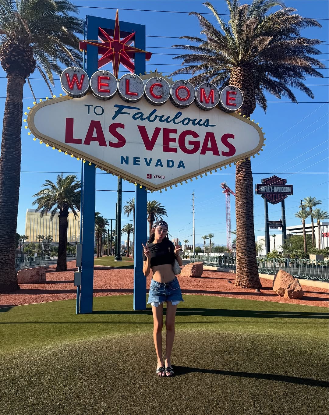 Post 8 by Stephania Agudelo on Instagram (carousel)