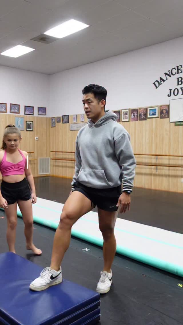 Post 5 by Kieng Vannak on Instagram (video)