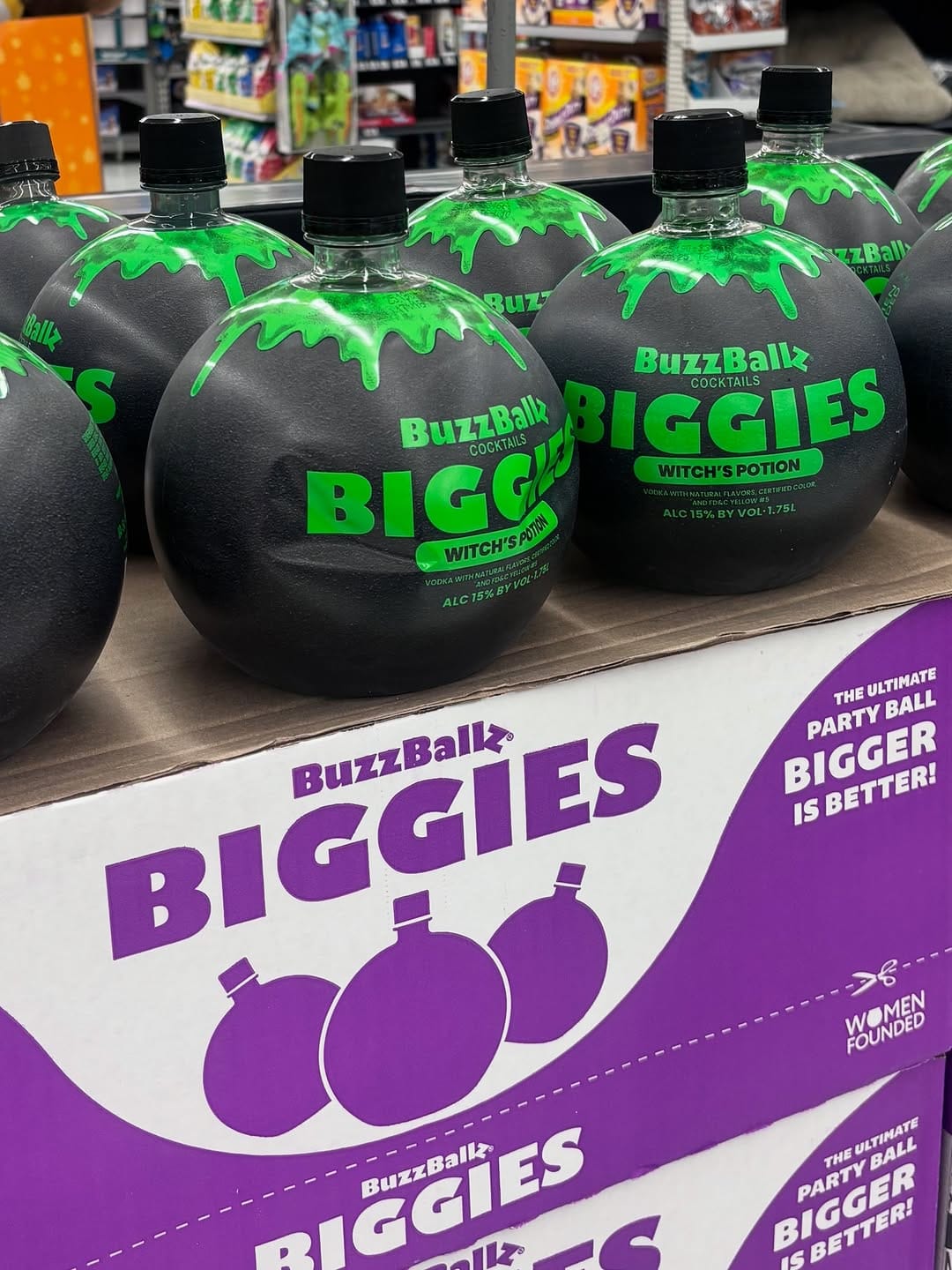 Post 6 by 𝑪𝒊𝒏 on Instagram (carousel)