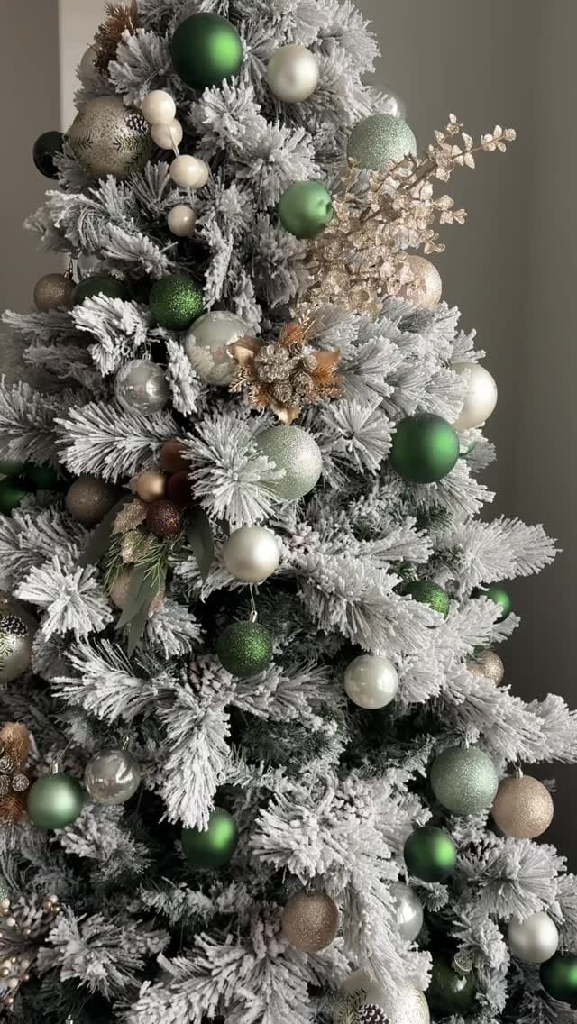 Post 7 by Amber Sharel, BSN, RN on Instagram (video)
