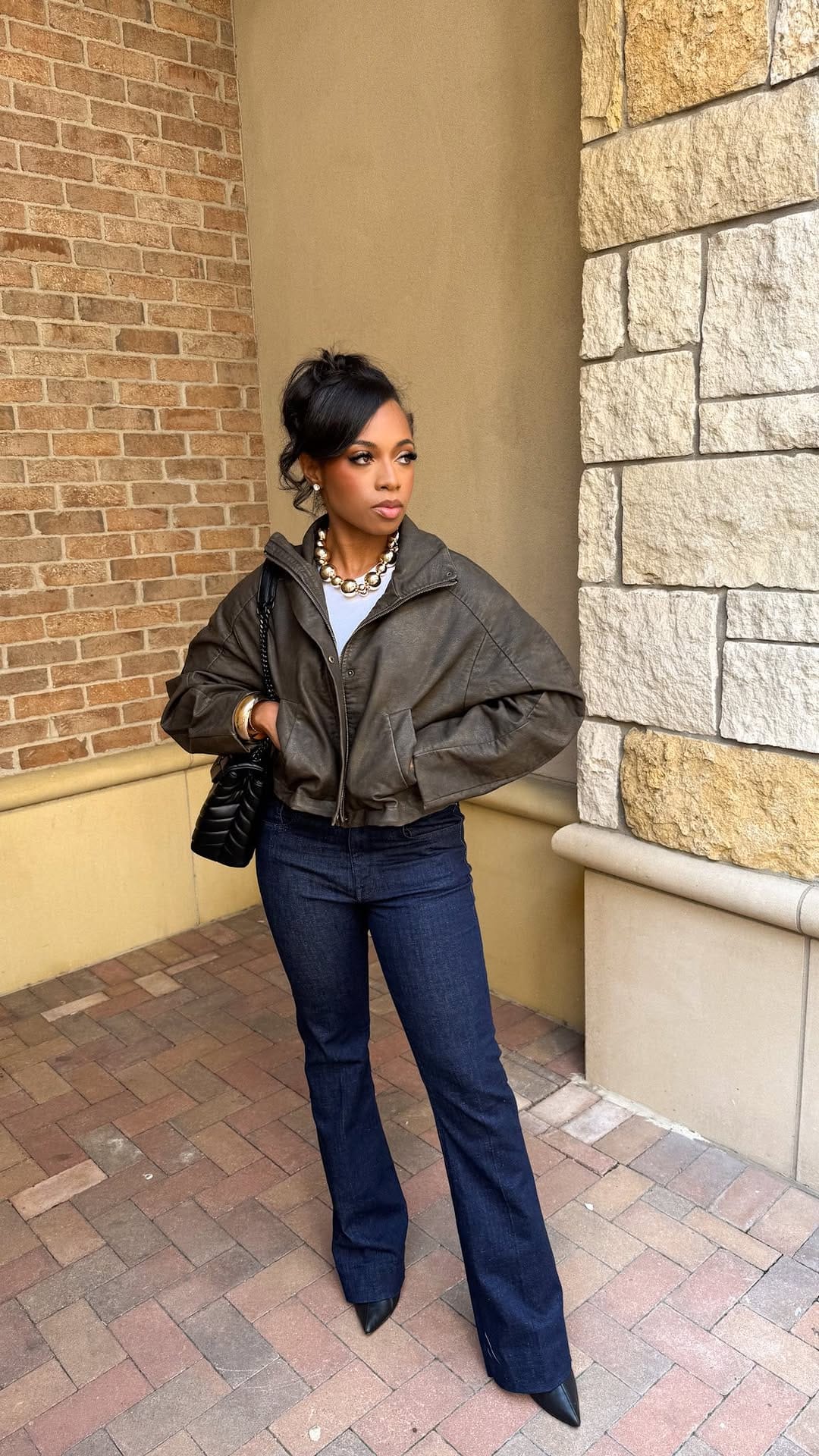 Post 6 by Amber Sharel, BSN, RN on Instagram (video)