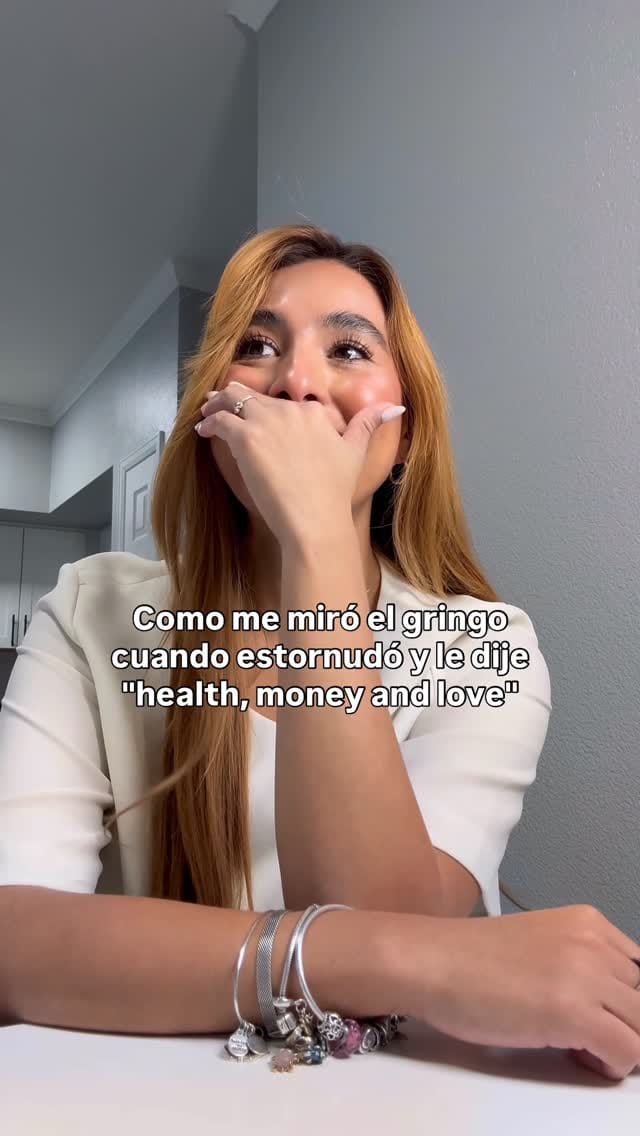 Post 4 by Ana Carolina | Content Creator Fashion Lifestyle on Instagram (video)