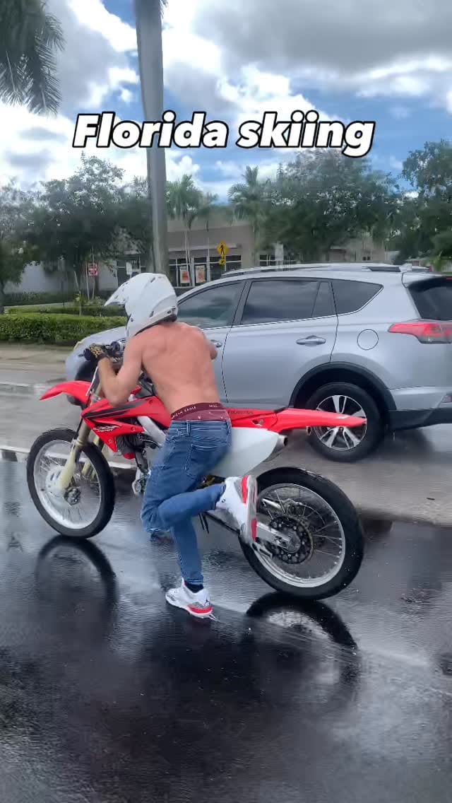 Post 8 by Shirtless Dylan on Instagram (video)