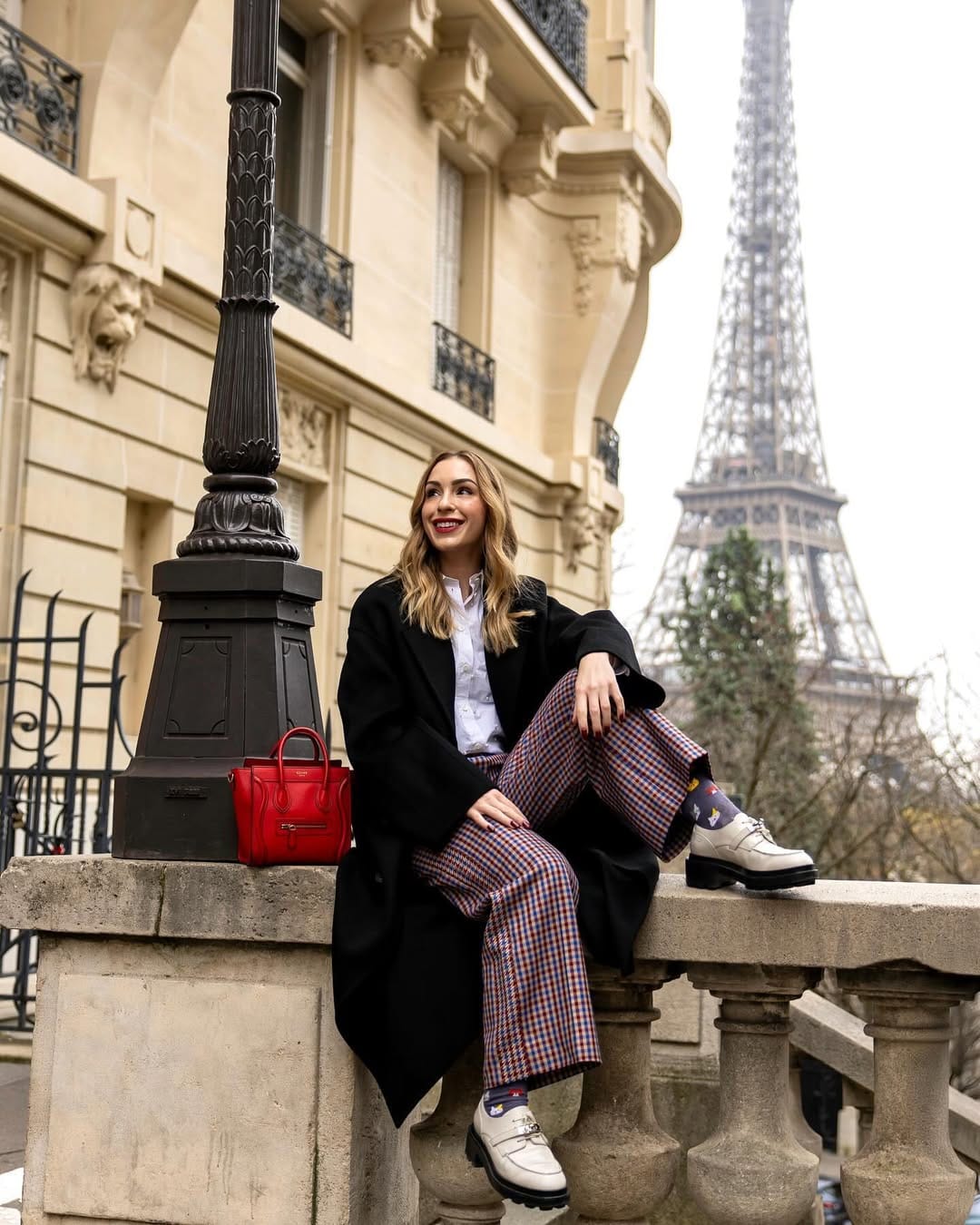Post 10 by Sofia Papastamelos on Instagram (carousel)