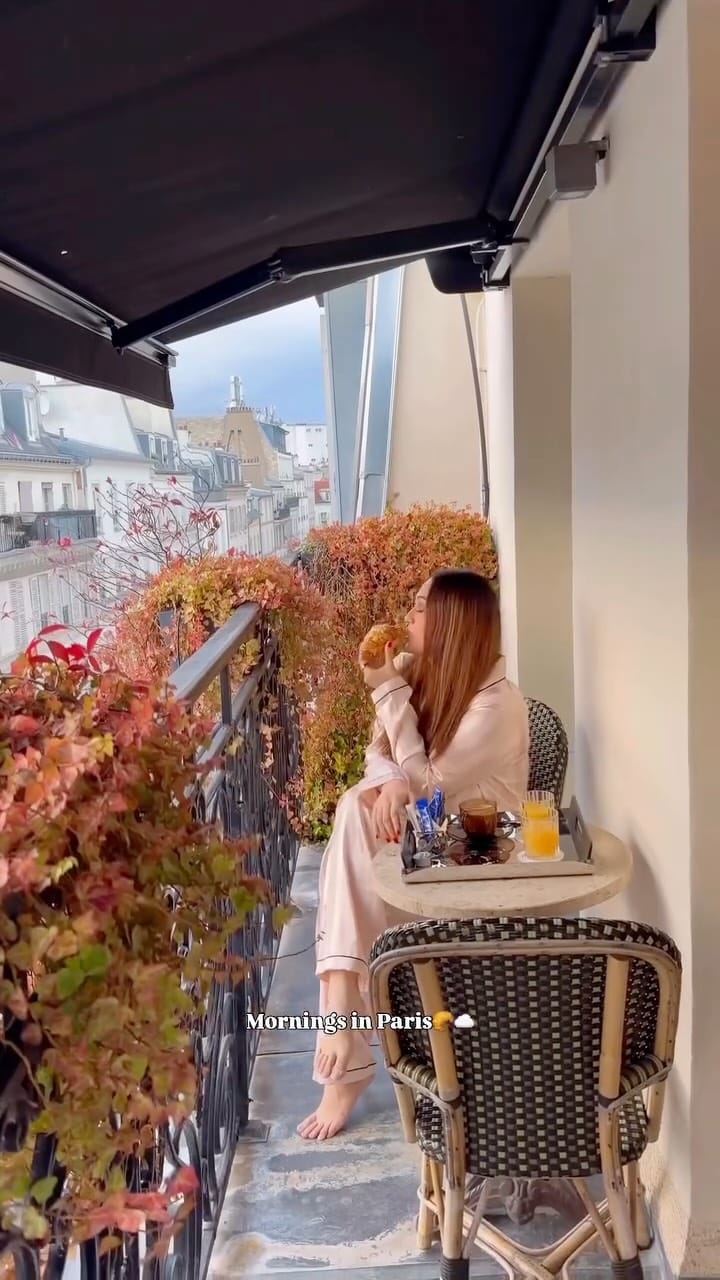 Post 4 by Abida Fatima Abbas on Instagram (video)