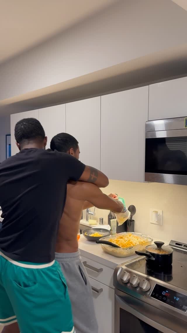 Post 3 by Dequiante Brown on Instagram (video)