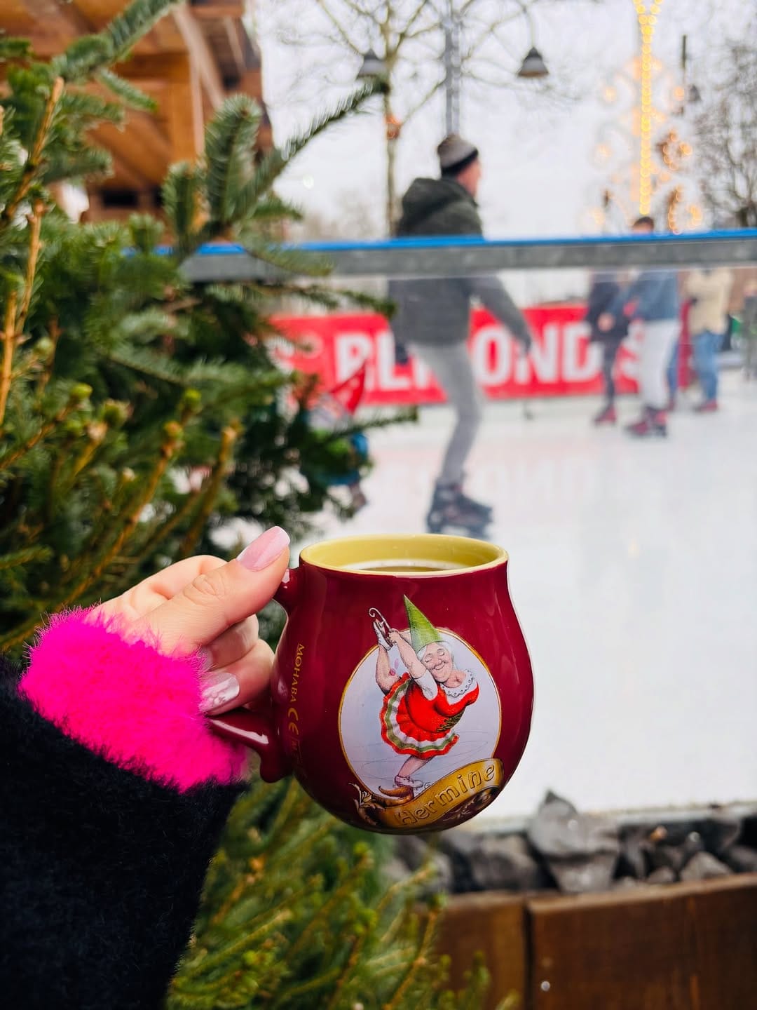 Post 5 by Anissa Perales on Instagram (carousel)