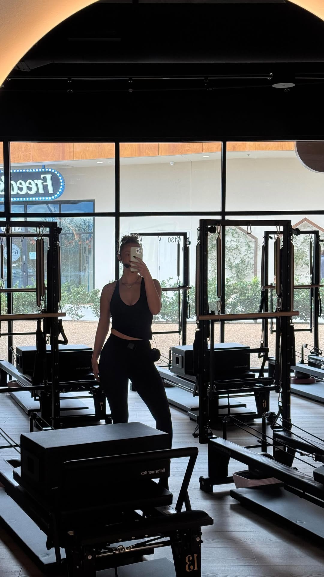 Post 1 by Zona Kinnaman on Instagram (video)