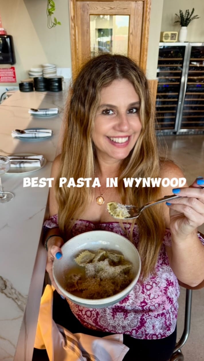 Post 10 by Maria - The Foodaholic on Instagram (video)