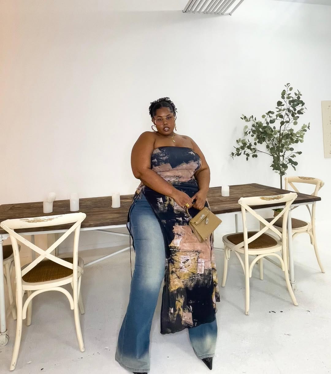 Post 8 by MYKEE | Curvy Fashion | Plus Size Fashion on Instagram (carousel)