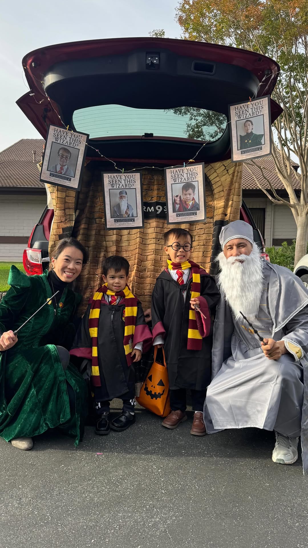 Post 7 by Banks Family Travels on Instagram (video)