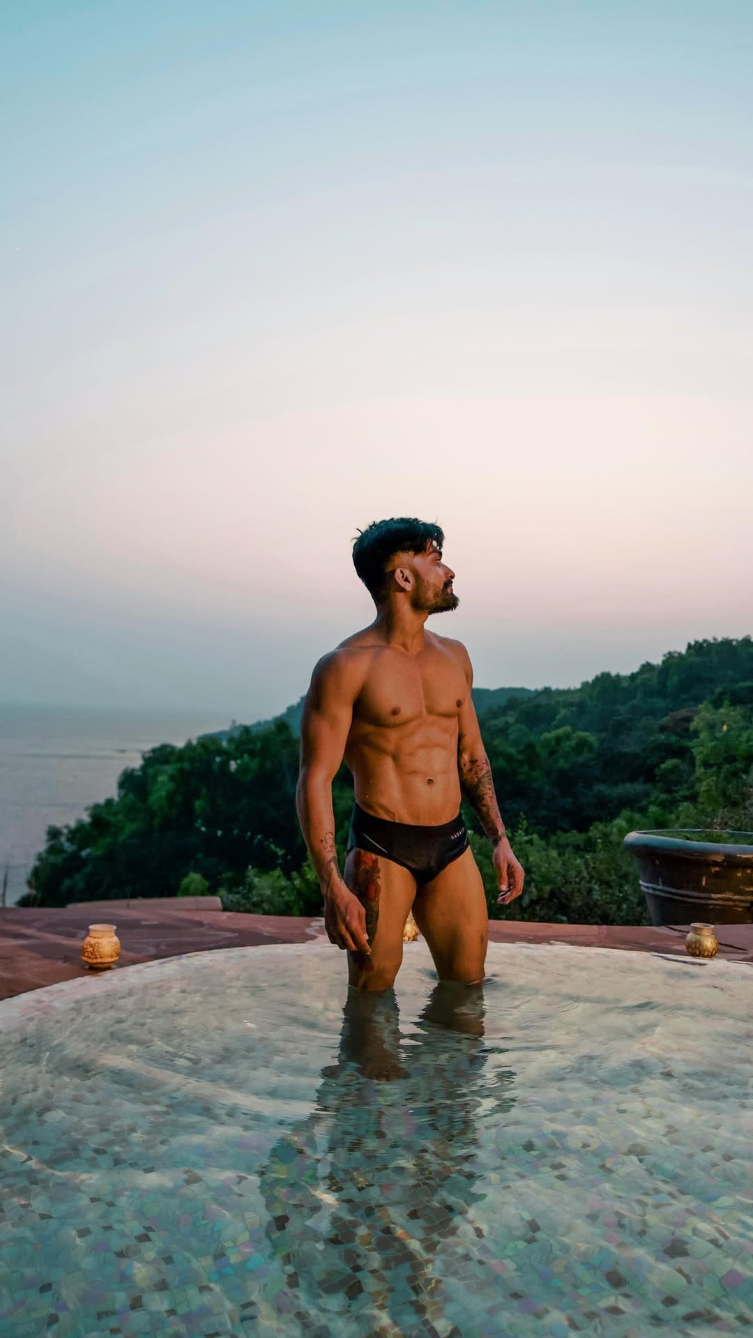 Post 10 by AVINASH POOJARY 🇮🇳 on Instagram (video)