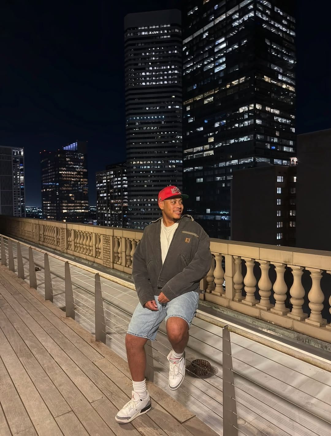 Post 4 by Jawan on Instagram (carousel)