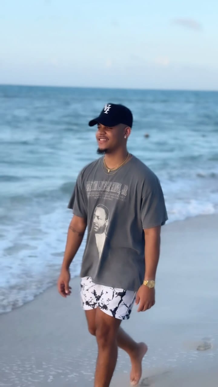 Post 7 by T O N 🇹🇹 on Instagram (video)