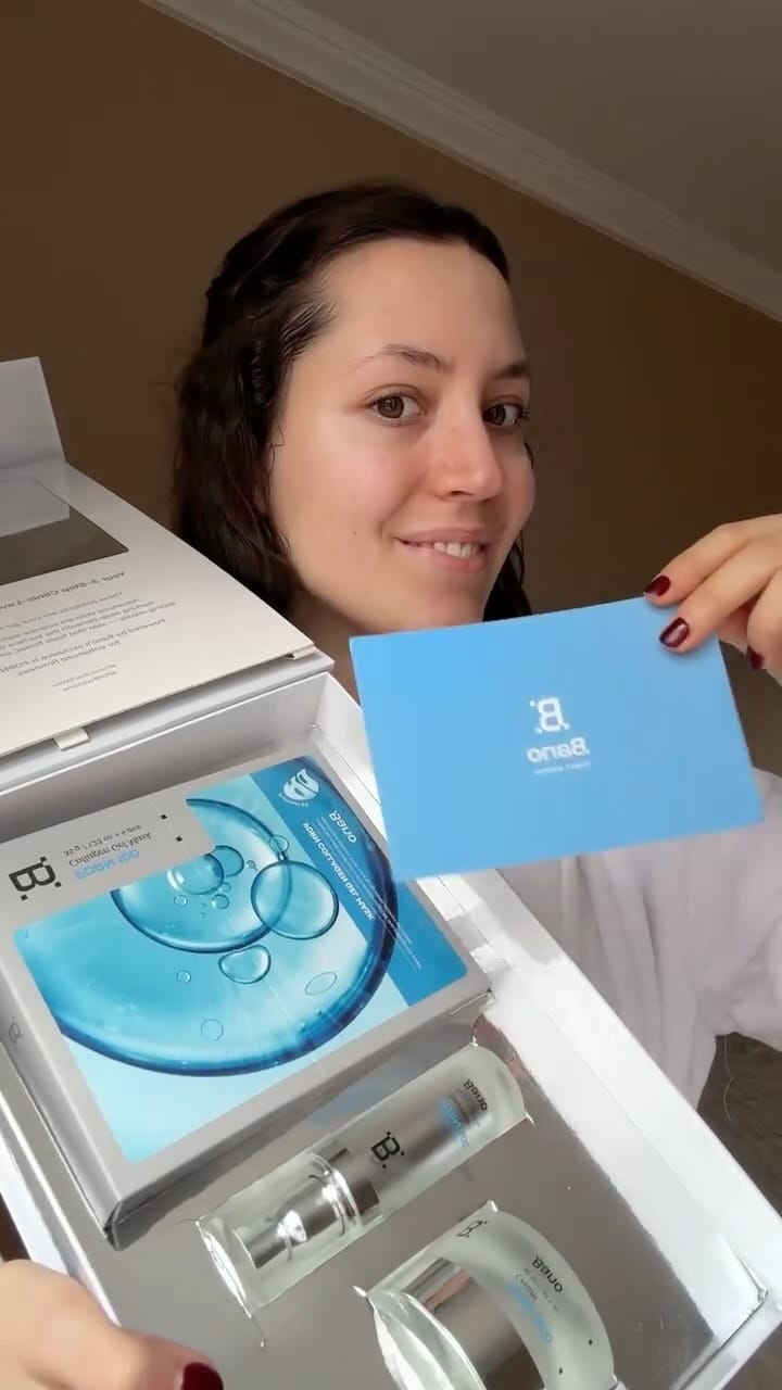 Post 1 by Sariie Derman on Instagram (video)