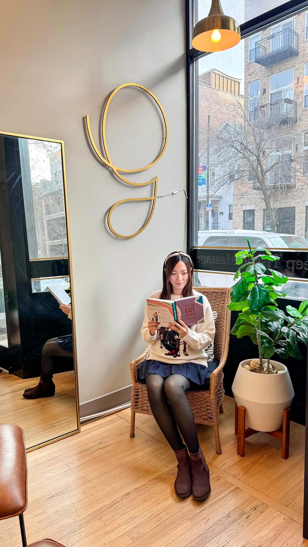 Post 6 by Christie Wu🌹Luxury Travel x Chicago Life on Instagram (video)
