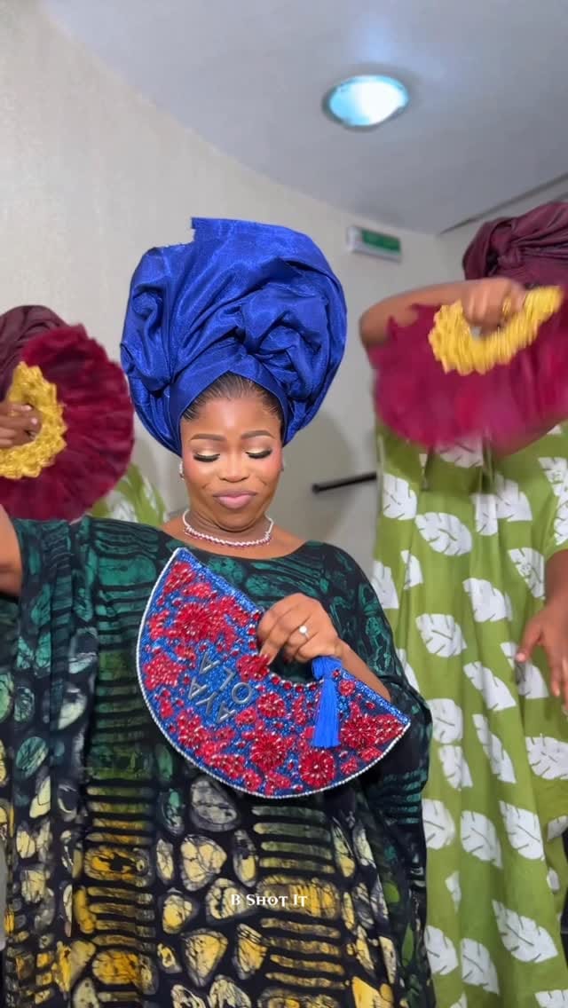 Post 5 by Kemi Olanrewaju | Fashion & Beauty Influencer | Creator | on Instagram (video)