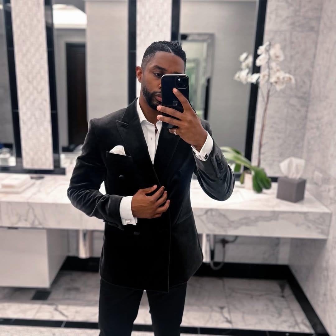 Post 8 by Lyndon Jones | Executive Creator on Instagram (carousel)