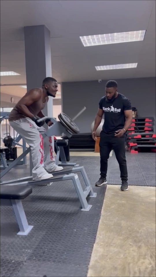 Post 2 by Musa on Instagram (video)