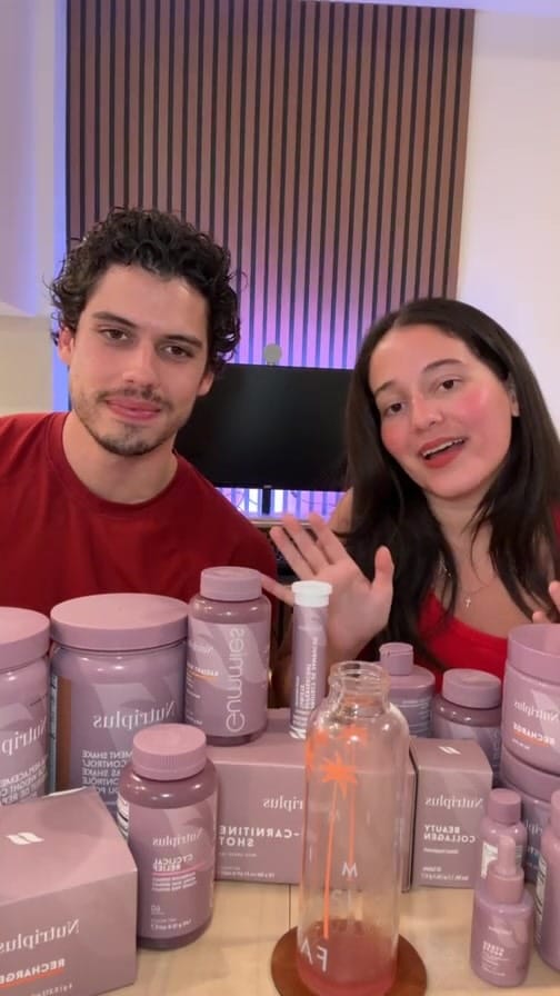 Post 3 by Gabriela Medina on Instagram (video)