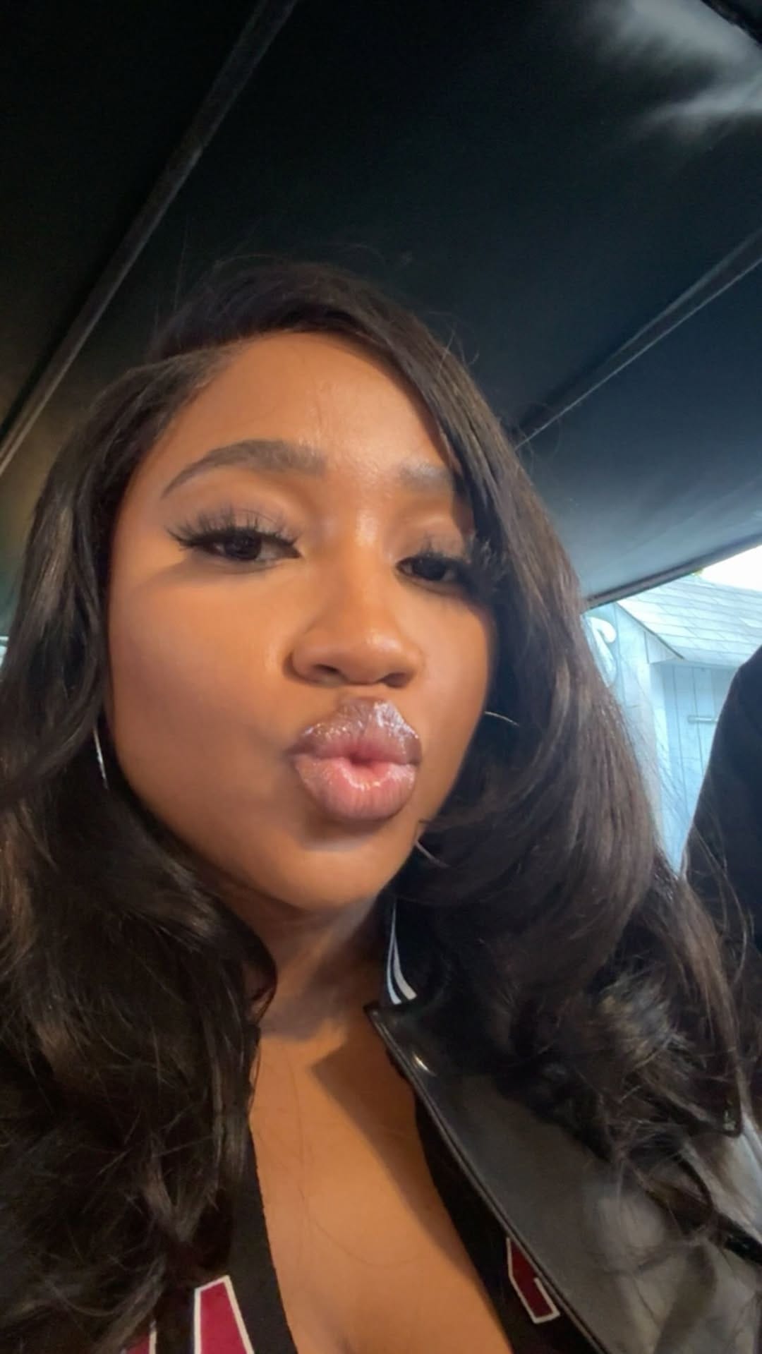 Post 5 by Hawa Marie 🇸🇱🇱🇧 on Instagram (video)