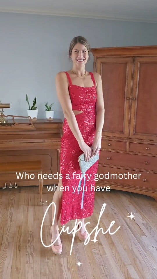Post 7 by Elizabeth on Instagram (video)