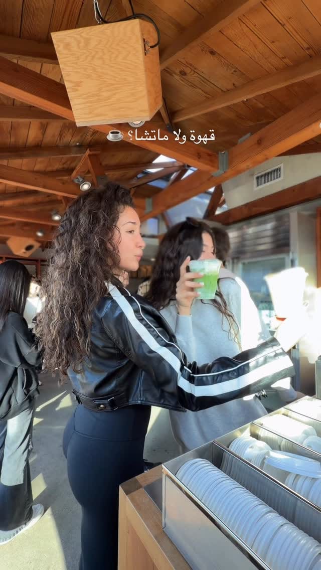 Post 4 by Sarah on Instagram (video)