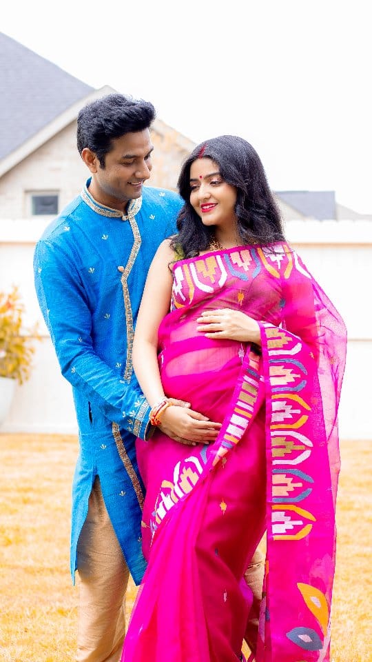 Post 2 by Trishita Ghosal on Instagram (video)