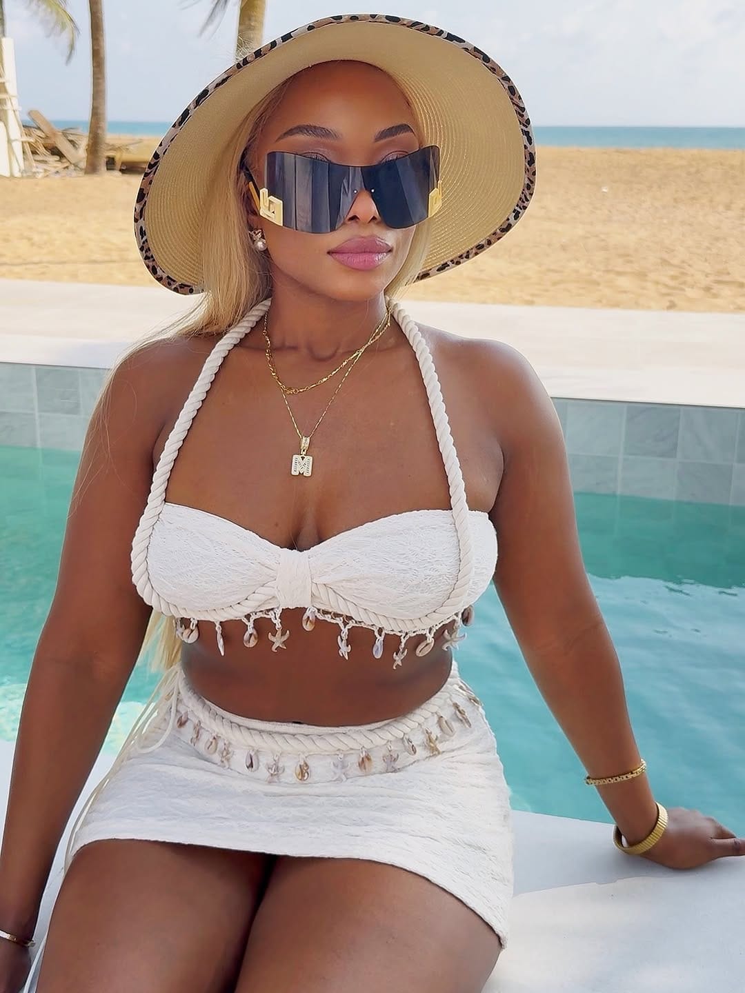 Post 9 by Minem Sampson 🇳🇬 on Instagram (carousel)