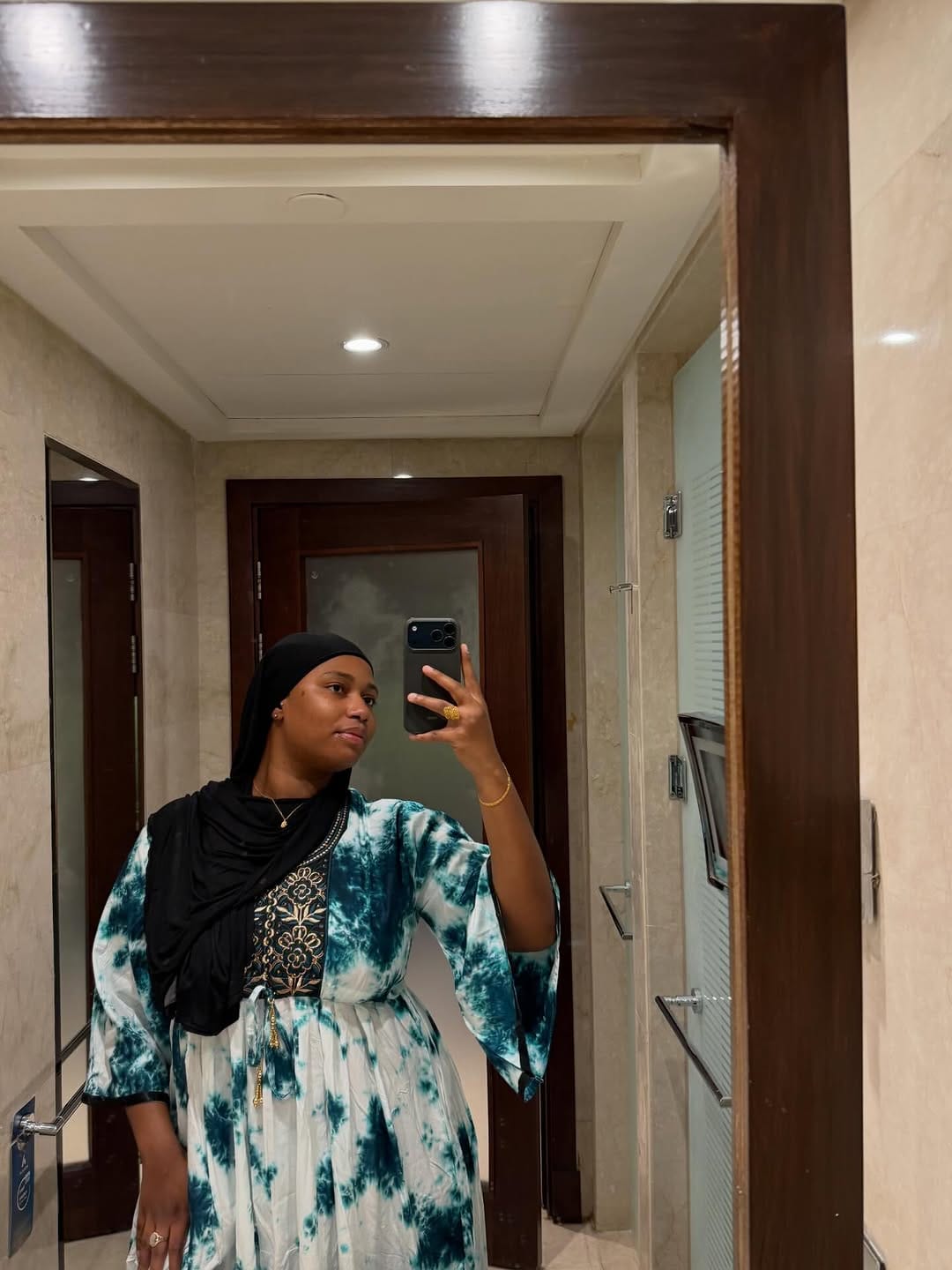 Post 1 by Your Favorite Nigérienne 👸🏽 on Instagram (carousel)