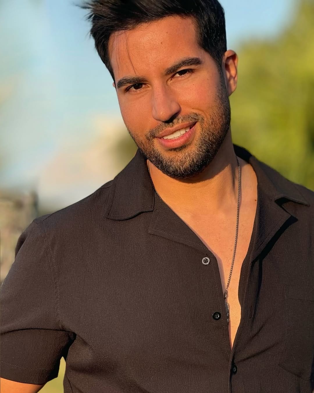 Post 8 by Carlos Contreras on Instagram (image)