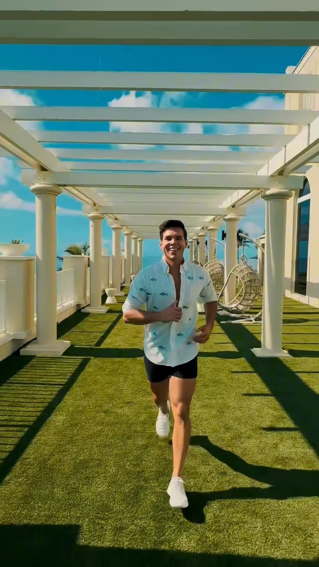 Post 1 by Grey P. Avingrey on Instagram (video)