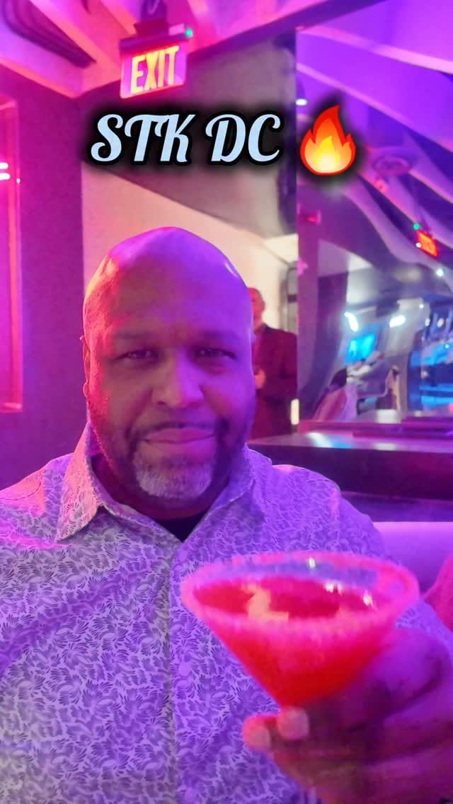 Post 3 by @va_dating on Instagram (video)