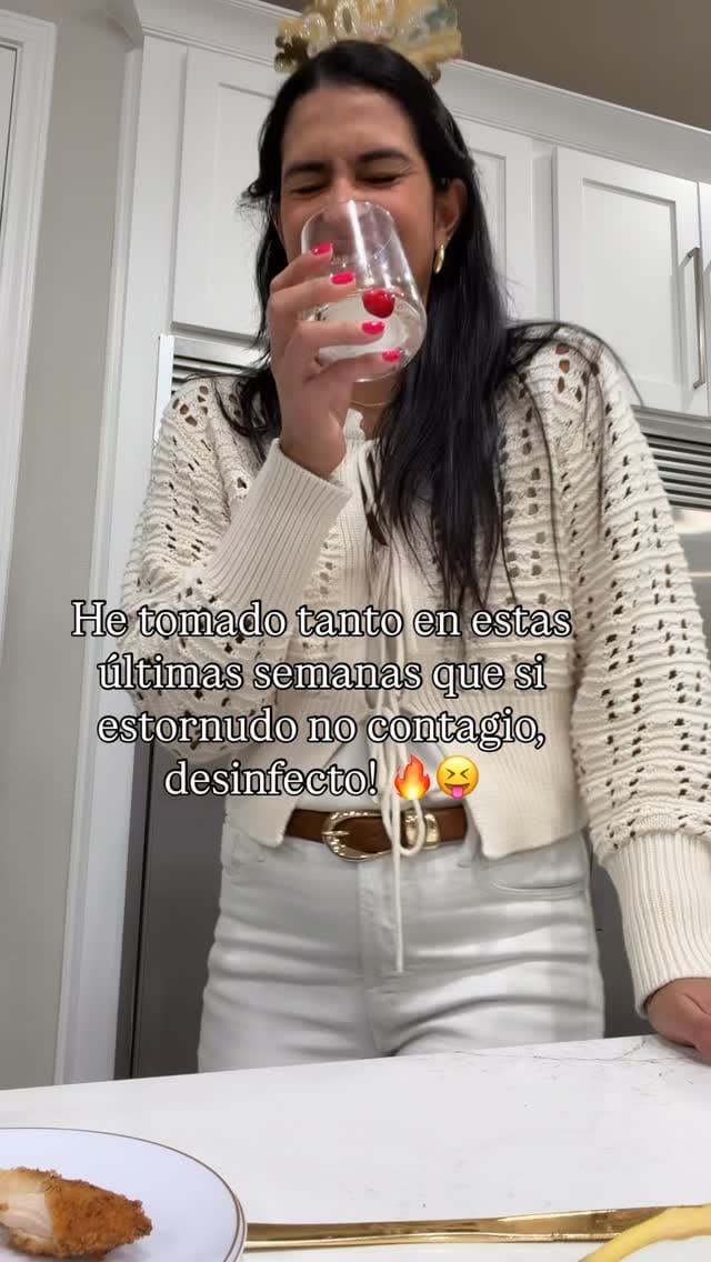 Post 6 by Rebecca Iraheta on Instagram (video)