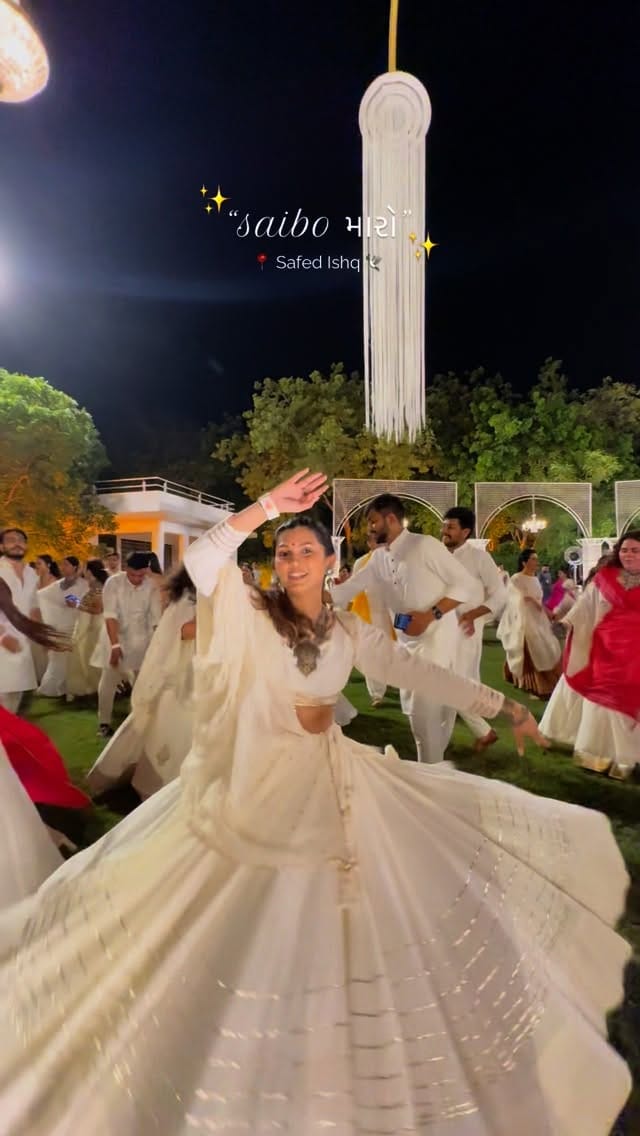 Post 6 by Shimoli Shah | Content Creator on Instagram (video)