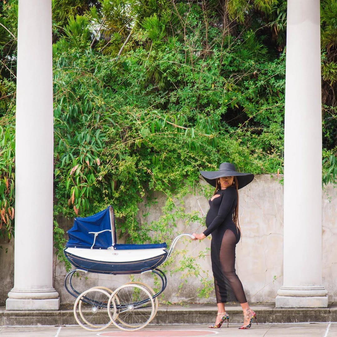 Post 10 by Jojo Louis on Instagram (carousel)
