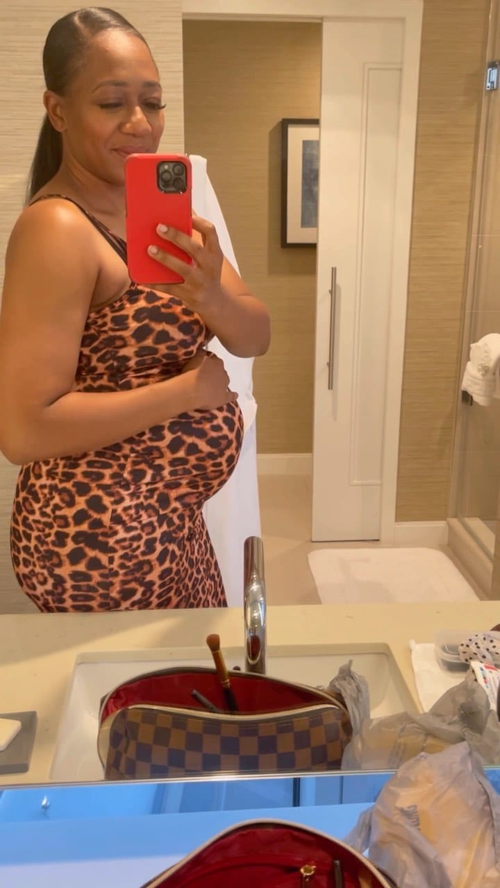 Post 9 by Demetria Hill on Instagram (video)