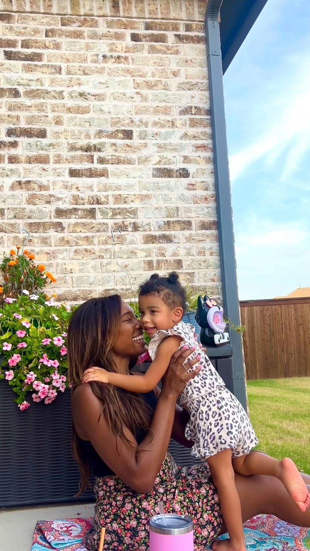 Post 10 by Yolanda Ichu 🇳🇬🇺🇸 on Instagram (video)
