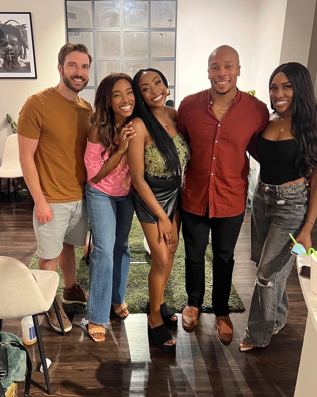 Post 6 by Yolanda Ichu 🇳🇬🇺🇸 on Instagram (carousel)