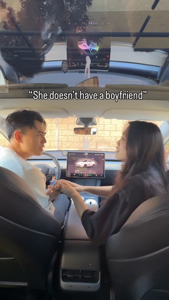 Post 2 by Jess and Johnny on Instagram (video)