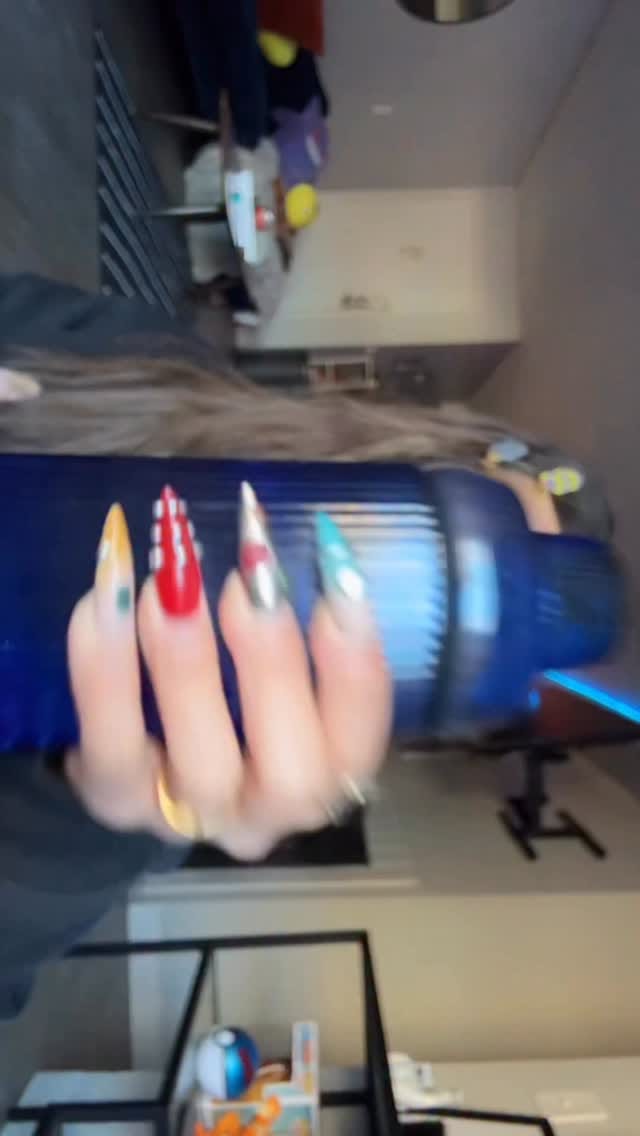 Post 8 by Andy Valenzuela | streetwear maximalist maven on Instagram (video)