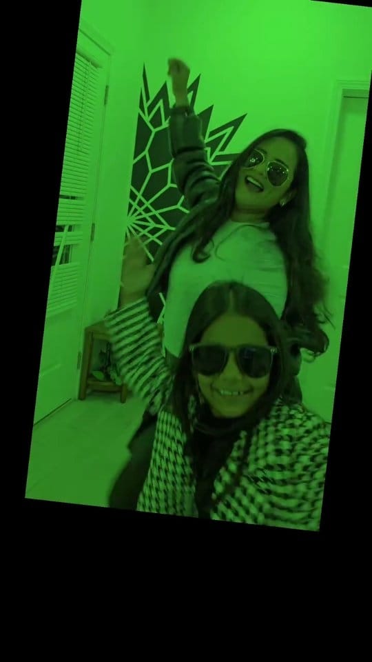 Post 3 by V Baani on Instagram (video)