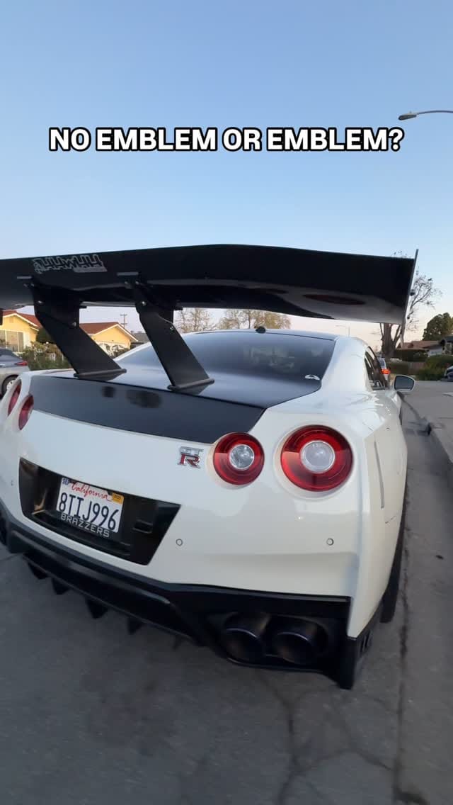 Post 5 by Jonathan on Instagram (video)